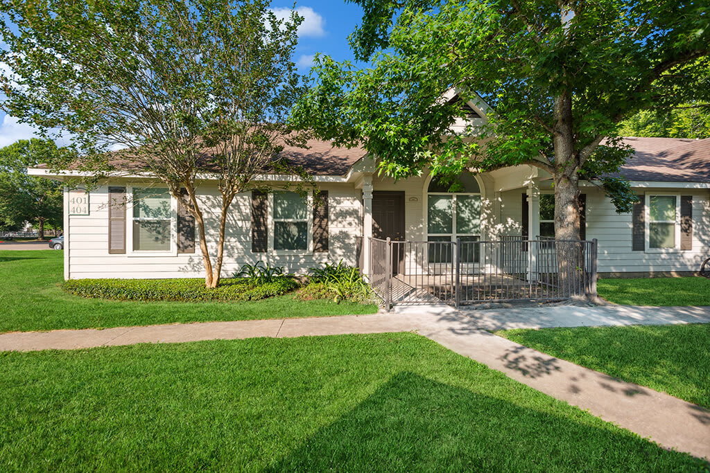 Dayton Park Apartments Dayton TX Affordable Apartments Photos